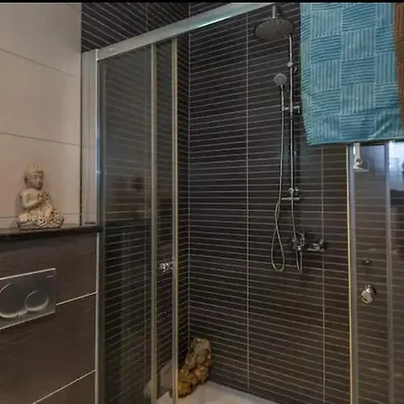Apartment Mimi I Mana Makarska
