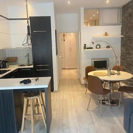 Mimi I Mana Apartment Makarska