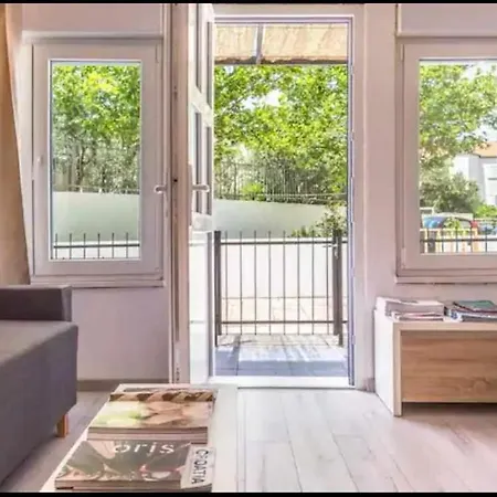 Mimi I Mana Apartment